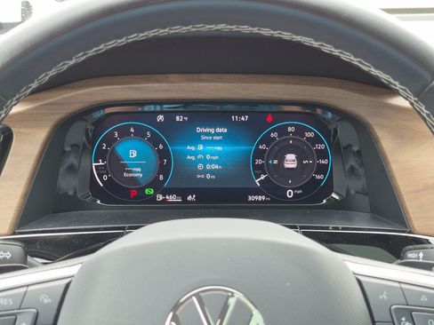 Used 2024 Volkswagen Atlas SE w/ Panoramic Sunroof Package AWD/4WD image 24