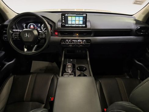 Used 2024 Honda Pilot EX-L image 17