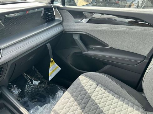 New 2026 Volkswagen Tiguan S AWD/4WD image 25
