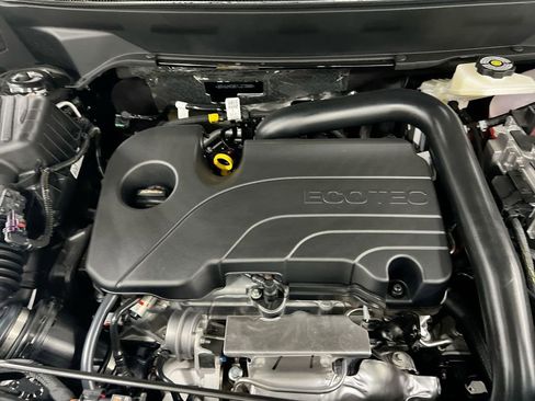 Used 2026 Chevrolet Equinox LT image 25