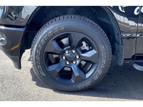 Used 2019 RAM 1500 Big Horn AWD/4WD image 10
