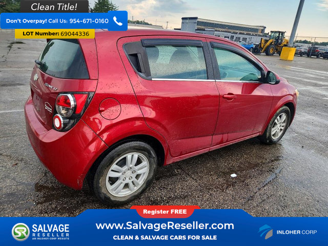Used 2014 Chevrolet Sonic LT FWD image 4