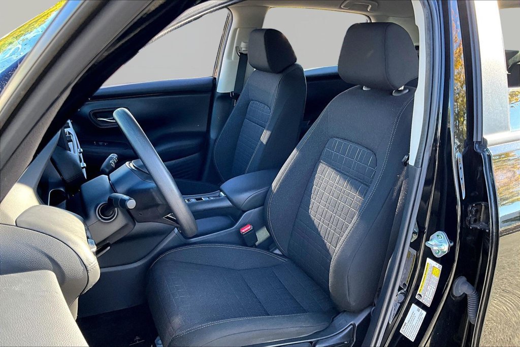 Used 2024 Honda HR-V LX image 17