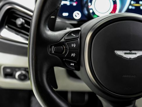 Used 2023 Aston Martin V12 Vantage image 13