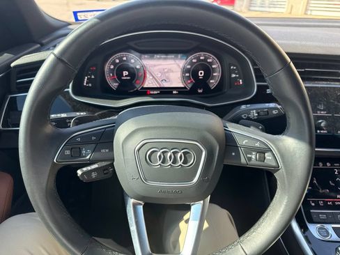 Used 2023 Audi Q8 Premium Plus AWD/4WD image 9