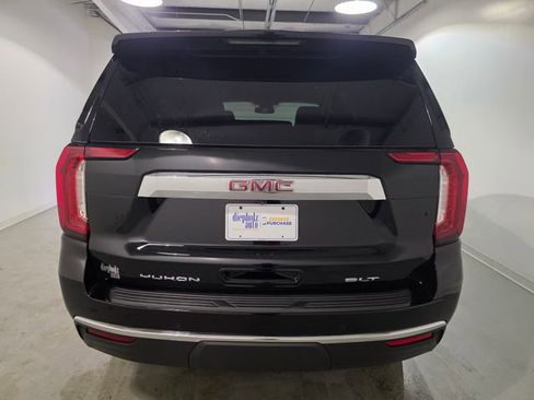 Certified 2023 GMC Yukon SLT w/ SLT Luxury Package image 5