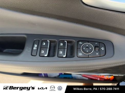 Used 2023 Hyundai Santa Fe Limited w/ Cargo Package AWD/4WD image 13