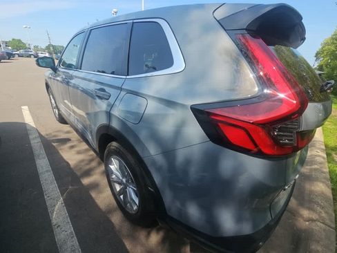 Used 2024 Honda CR-V EX image 6