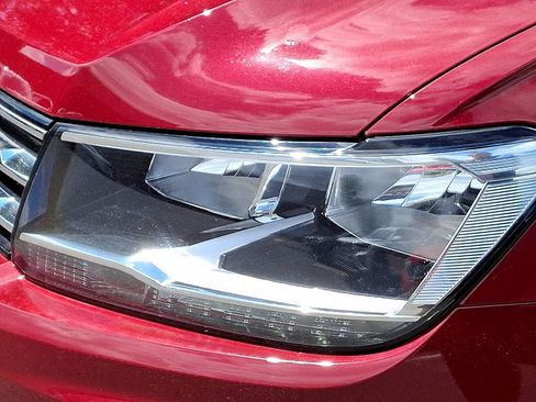 Certified 2020 Volkswagen Tiguan SEL AWD/4WD image 9