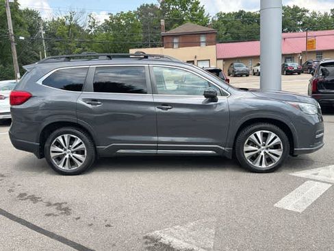 Used 2020 Subaru Ascent Limited w/ Popular Package #3 AWD/4WD image 3