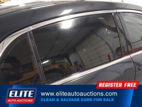 Used 2010 Chevrolet Malibu LT w/ Power Convenience Package image 15