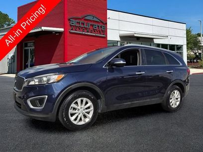 Used 2016 Kia Sorento FWD w/ LX Convenience Package