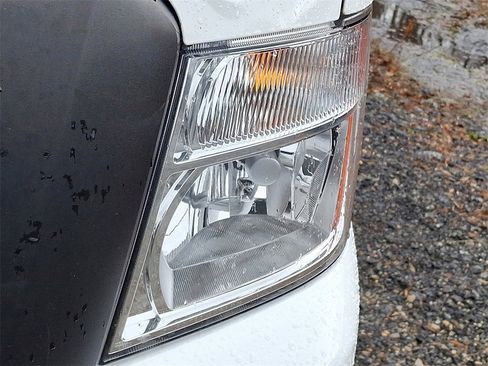 Used 2021 Nissan NV 1500 S image 13