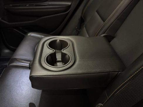 Used 2019 GMC Terrain SLT w/ Preferred Package AWD/4WD image 33