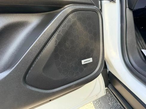 Used 2019 GMC Terrain Denali w/ Advanced Safety Package AWD/4WD image 36