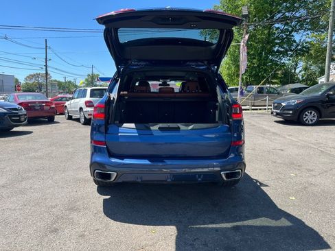 Used 2019 BMW X5 xDrive40i w/ M Sport Package AWD/4WD image 10