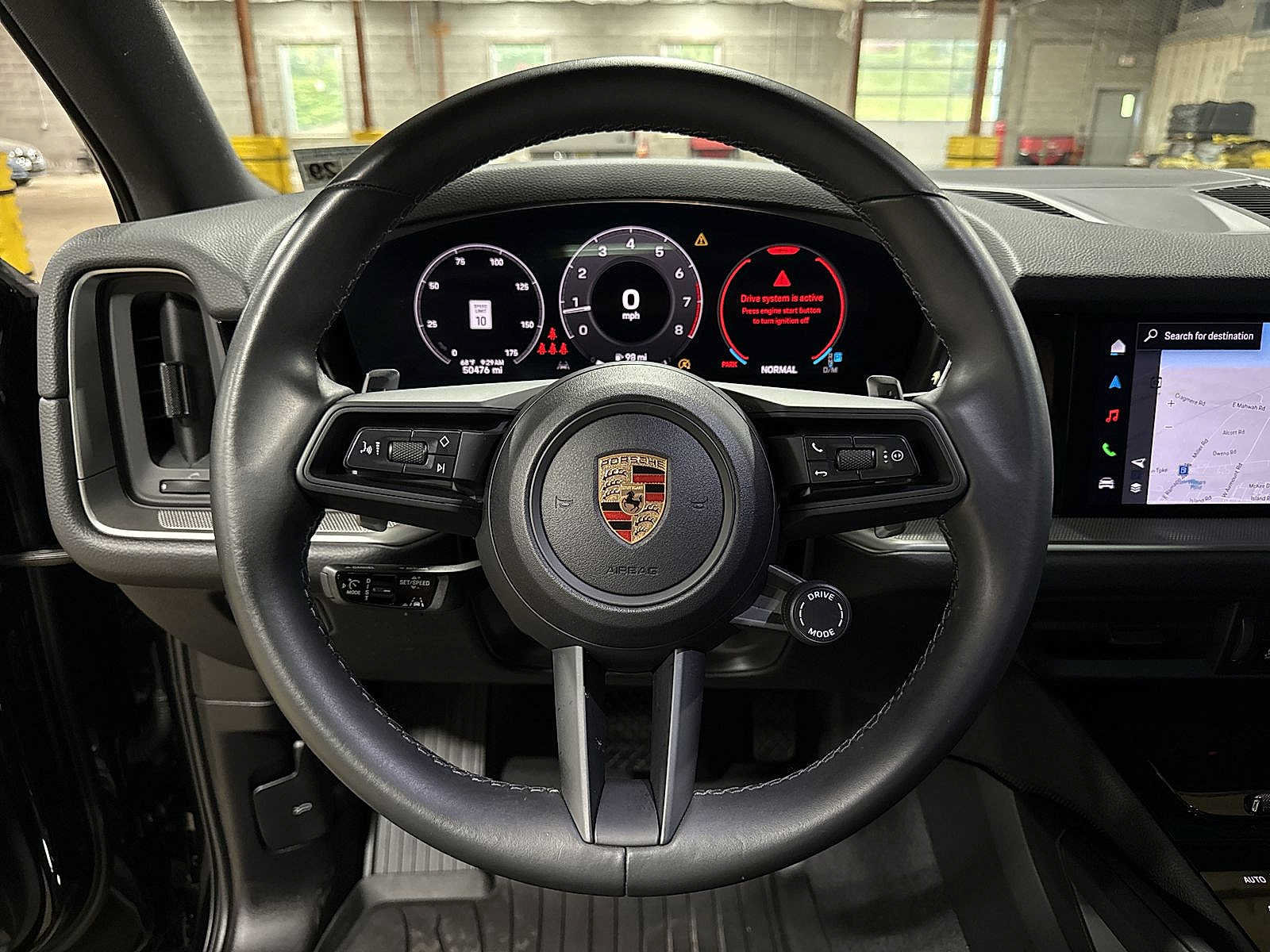 Used 2024 Porsche Cayenne AWD/4WD image 18