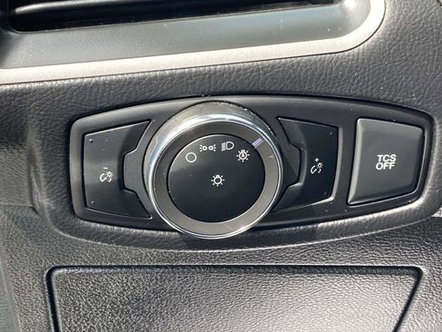 Used 2024 Ford Edge SEL image 27