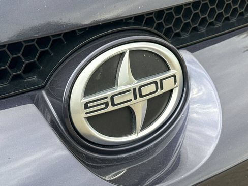 Used 2012 Scion xB FWD image 42