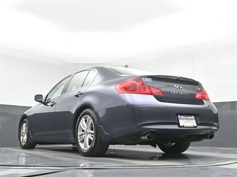 Used 2013 INFINITI G37 Journey w/ Premium Pkg image 46
