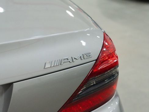 Used 2008 Mercedes-Benz SL 55 AMG image 9