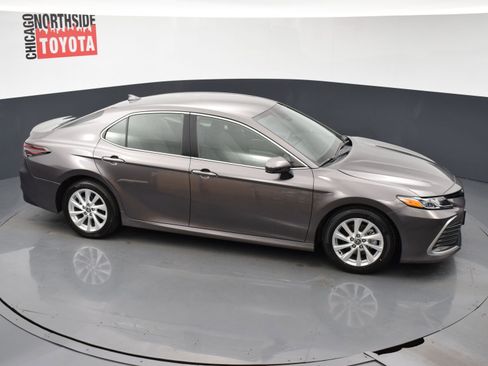 Used 2024 Toyota Camry LE image 20