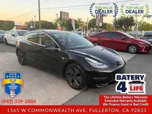 Used 2018 Tesla Model 3 Long Range RWD image 17