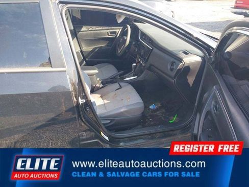 Used 2017 Toyota Corolla L image 9