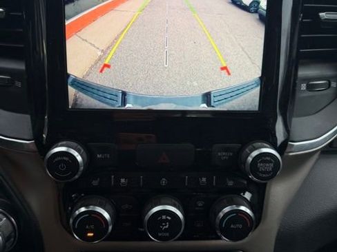 Used 2019 RAM 1500 Laramie w/ Sport Appearance Package image 23