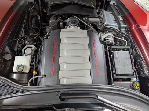 Used 2018 Chevrolet Corvette Stingray Coupe w/ 2LT Preferred Equipment Group image 21