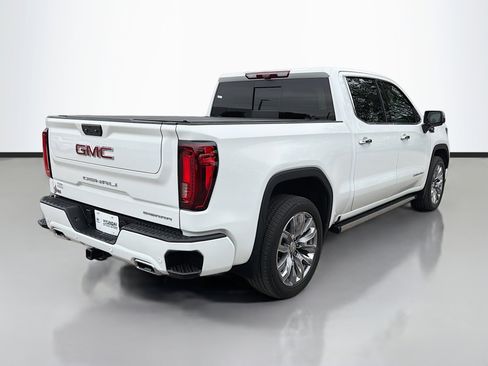 Used 2024 GMC Sierra 1500 Denali AWD/4WD image 3