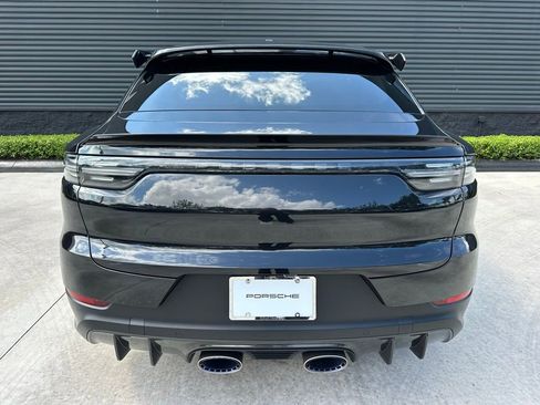 Certified 2022 Porsche Cayenne Turbo GT AWD/4WD image 12