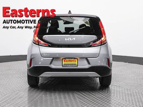 Used 2024 Kia Soul LX w/ Option Group 015 image 6