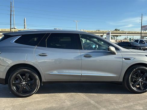 Used 2023 Buick Enclave Essence w/ Experience Buick Package image 8