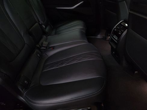 Used 2025 BMW X7 xDrive40i image 26