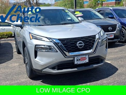 Certified 2023 Nissan Rogue SV AWD/4WD image 3