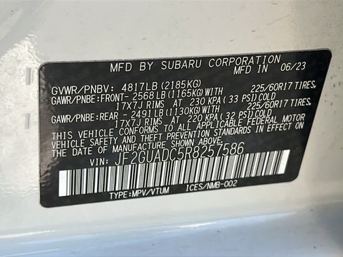 Used 2024 Subaru Crosstrek 2.0i Premium AWD/4WD image 31