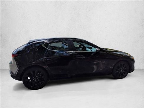 Used 2025 MAZDA MAZDA3 s Sport FWD image 4