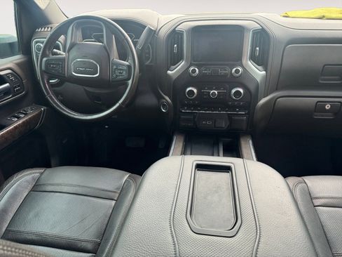 Used 2020 GMC Sierra 3500 Denali w/ Denali Ultimate Package AWD/4WD image 10