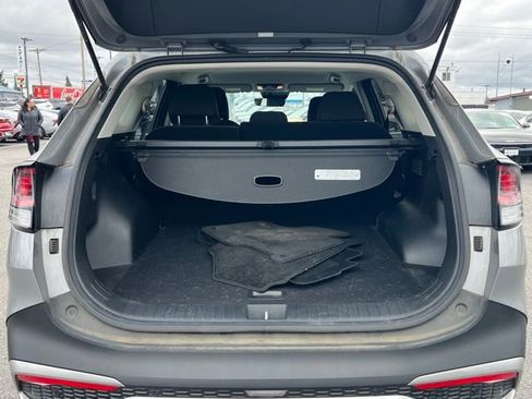 Used 2023 Kia Sportage LX image 12