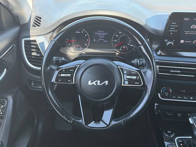 Used 2023 Kia Seltos S FWD image 24