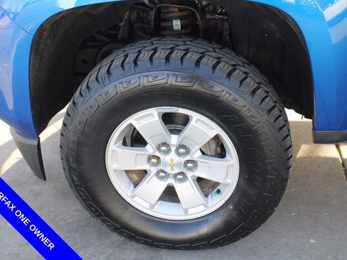 Used 2019 Chevrolet Colorado W/T w/ WT Convenience Package AWD/4WD image 12
