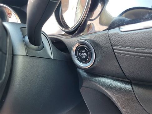 Used 2023 Buick Encore GX Essence w/ Experience Buick Package image 28