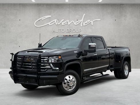 Used 2025 Chevrolet Silverado 3500 High Country w/ High Country Premium Package AWD/4WD image 1