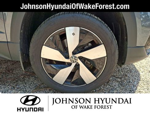 Used 2024 Volkswagen Taos S AWD/4WD image 4