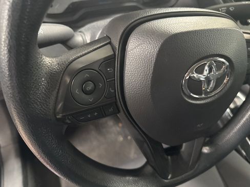 Used 2023 Toyota Corolla LE image 8