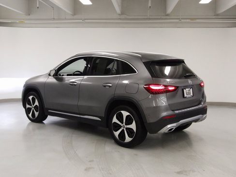 Certified 2025 Mercedes-Benz GLA 250 4MATIC image 8