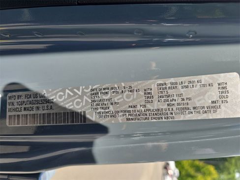 New 2025 Jeep Gladiator Sport image 34