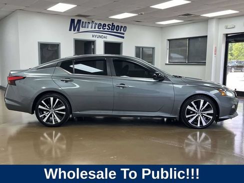 Used 2019 Nissan Altima 2.5 SR w/ SR Premium Package FWD image 4