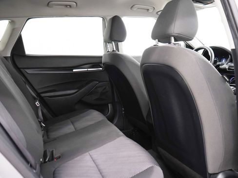Used 2023 Kia Seltos LX AWD/4WD image 12